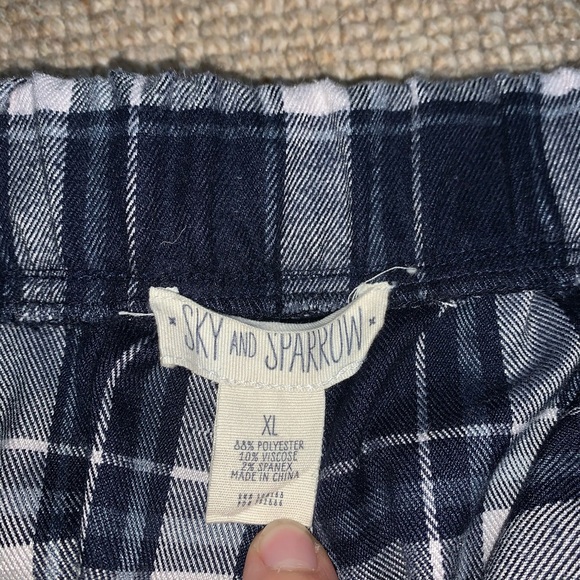 plaid pants - Picture 5 of 5